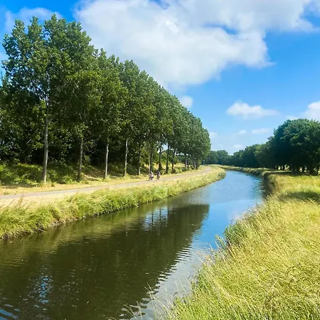 Campsite Beautiful Stacaravan In