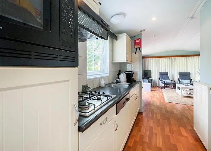 Kemping Beautiful Stacaravan In