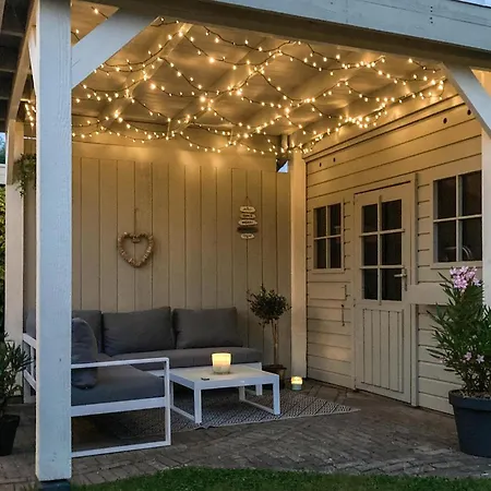 Beautiful Stacaravan In Goedereede